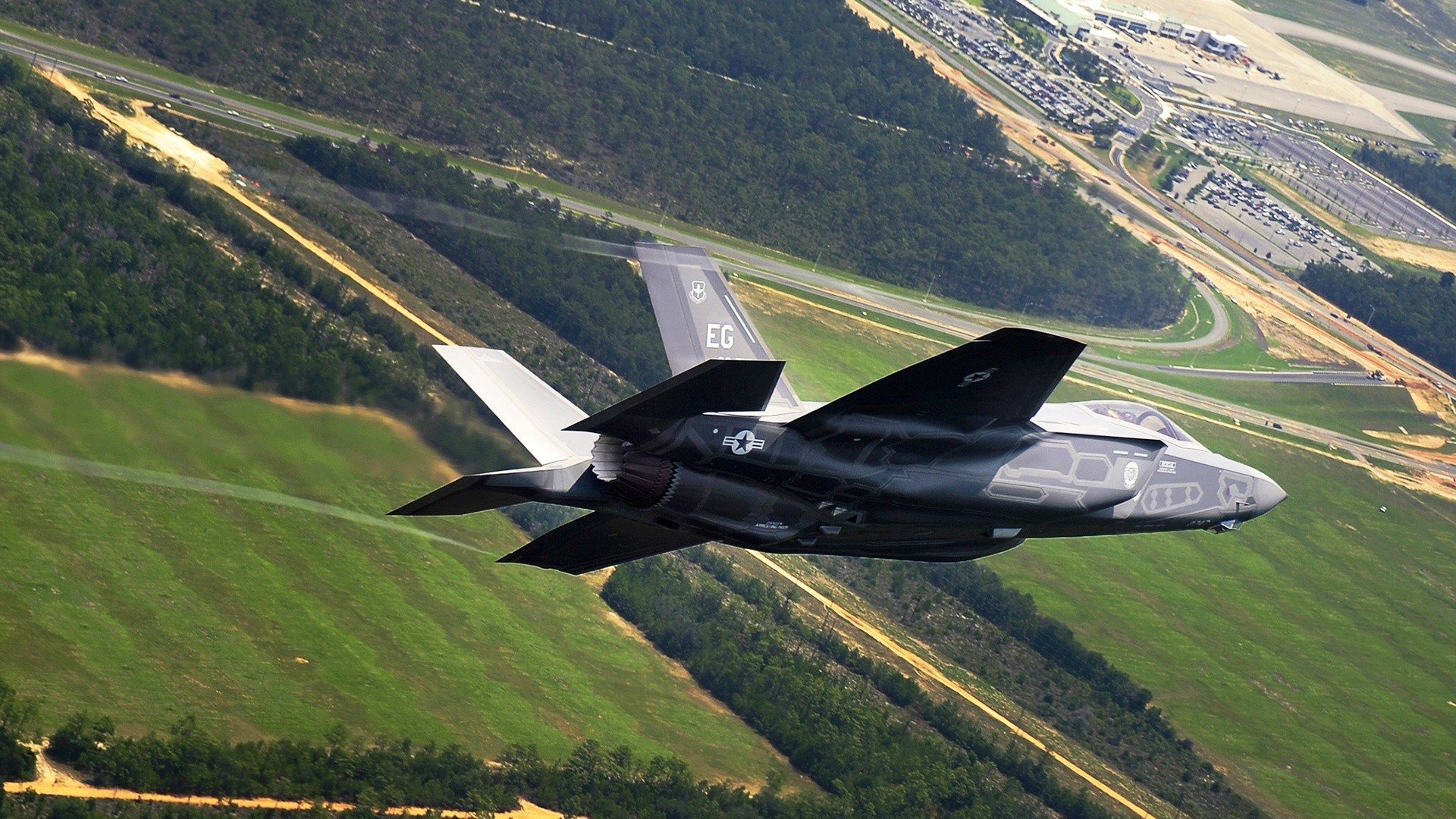 荷兰女足选手荣获国际赛事最有价值球员奖，从青涩菜鸟到世界亚军,飞翔的荷兰女足还有未来